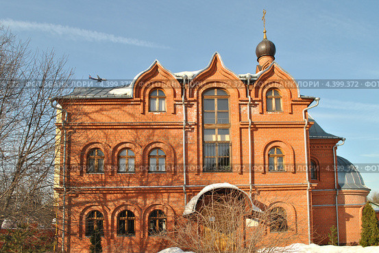 Церковь Иоанна Предтечи в Сходне, город Химки, мкрн. Сходня, Московская область (2013 год). Стоковое фото, фотограф lana1501 / Фотобанк Лори