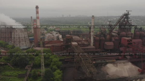 Тула, Косогорский металлургический завод (2020 год). Стоковое видео, видеограф Максим Бойков / Фотобанк Лори