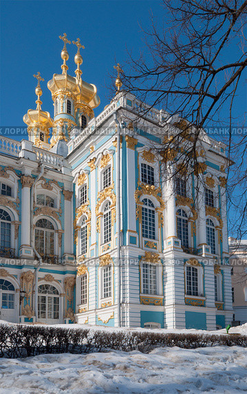 У стен Екатериниского дворца. Царское Село (2009 год). Редакционное фото, фотограф Виктор Карасев / Фотобанк Лори