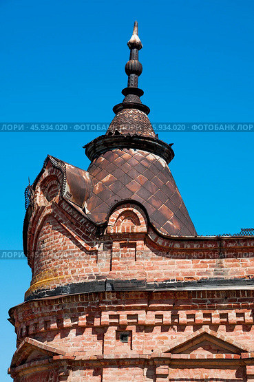 Угловая башня старинной городской усадьбы  в Астрахани (2015 год). Стоковое фото, фотограф Павел Просянов / Фотобанк Лори