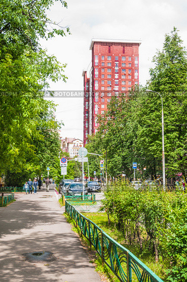 Улица Маршала Соколовского. Москва (2018 год). Редакционное фото, фотограф Алёшина Оксана / Фотобанк Лори