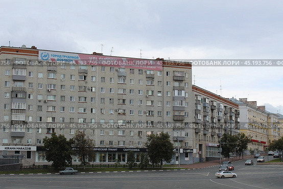 Улица Минаева в Ульяновске (2024 год). Редакционное фото, фотограф Иван Дуплик / Фотобанк Лори