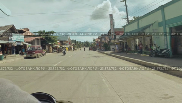 Улица одного из филиппинских городов. Остров Бохол. (2015 год). Редакционное видео, видеограф Mikhail Davidovich / Фотобанк Лори