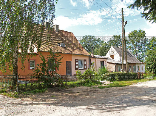 Улица Первомайская в городе Ладушкине Калининградской области (2012 год). Стоковое фото, фотограф Ирина Борсученко / Фотобанк Лори