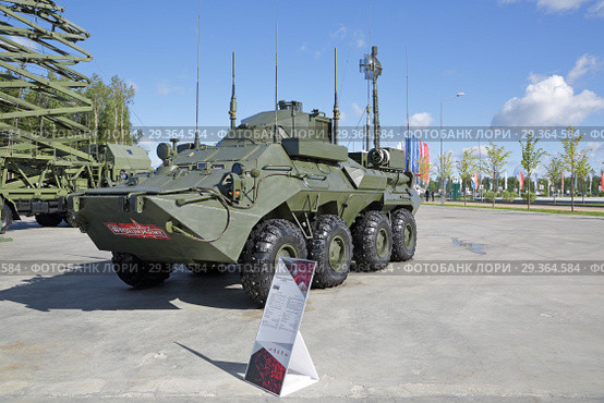 Унифицированная командно-штабная машина Р-149МА1 на Международном военно-техническом форуме "Армия-2018". Кубинка, военно-патриотический парк "Патриот" Редакционное фото, фотограф Игорь Долгов / Фотобанк Лори