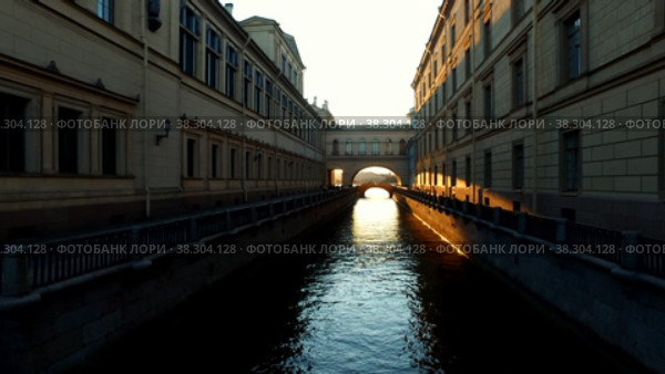 Unique urban landscape of center Saint Petersburg (2020 год). Стоковое видео, видеограф Aleksandr Golubev / Фотобанк Лори