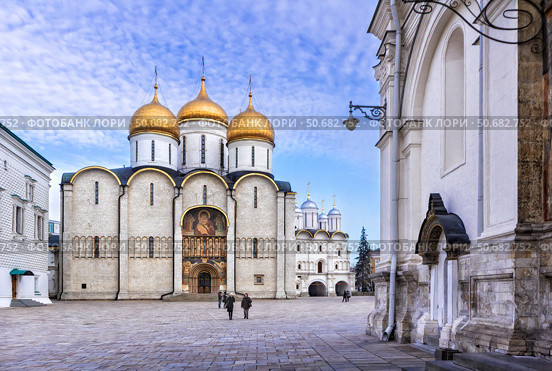 Успенский собор, церковь Двенадцати Апостолов, Московский Кремль, Москва (2014 год). Стоковое фото, фотограф Baturina Yuliya / Фотобанк Лори