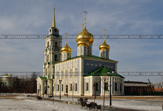 Успенский собор в Тульском кремле зимой (2015 год). Редакционное фото, фотограф Енин Арсений / Фотобанк Лори