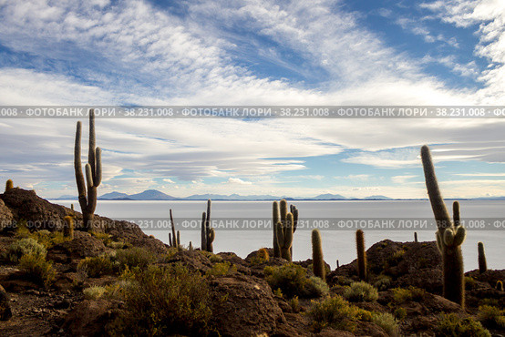 Uyuni salt marsh in Bolivia beautiful views sunsets and sunrises (2015 год). Стоковое фото, фотограф Aleksandr Golubev / Фотобанк Лори