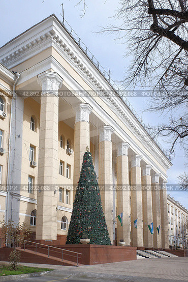 Узбекское республиканское агентство по авторским правам на проспекте Навои в Ташкенте, Узбекистан (2023 год). Стоковое фото, фотограф Александр Кузнецов / Фотобанк Лори