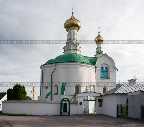 Васильевский храм в городе Владимире-Волынском на Украине (2009 год). Стоковое фото, фотограф Солодовникова Елена / Фотобанк Лори