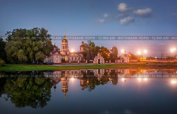 Вечерняя  тишь Evening calm (2015 год). Редакционное фото, фотограф Baturina Yuliya / Фотобанк Лори