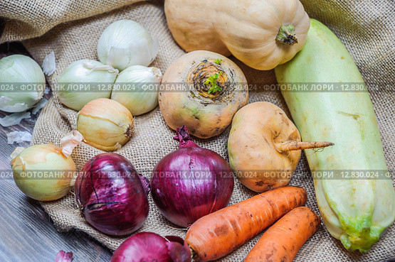 Vegetables on the bag. Стоковое фото, фотограф Алёшина Оксана / Фотобанк Лори