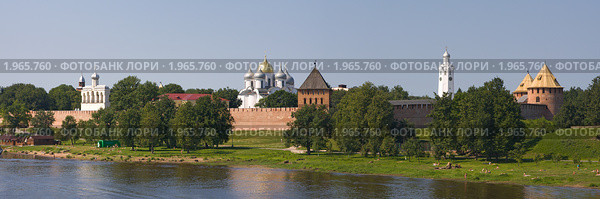 Великий Новгород. Древний кремль -  панорама (2010 год). Стоковое фото, фотограф Андрей Ижаковский / Фотобанк Лори