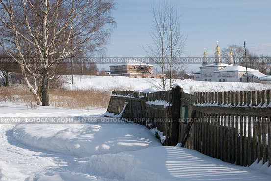 Великий Устюг. Деревенский пейзаж с церквями (2009 год). Стоковое фото, фотограф Румянцева Наталия / Фотобанк Лори
