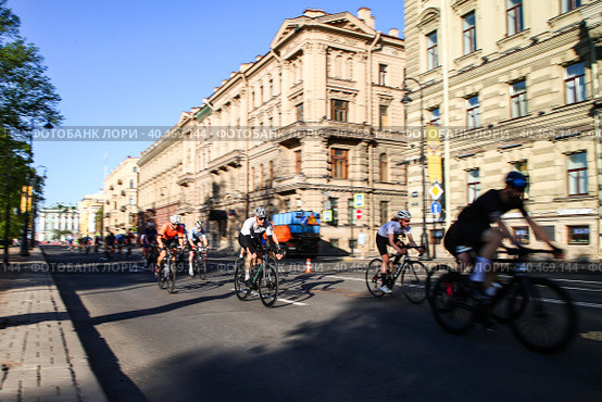 Велогонка La Strada Race. Участники во время заезда. (2023 год). Редакционное фото, фотограф Евгений Кашпирев / Фотобанк Лори
