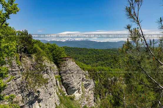 Вид на Орлиные скалы. Мацеста. Сочи. Краснодарский край (2025 год) Стоковое фото, фотограф Юлия Кутыгина / Фотобанк Лори