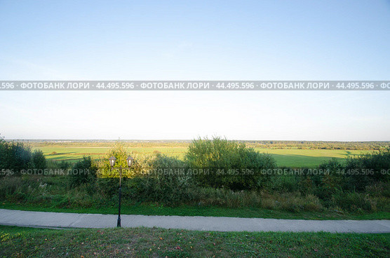 Вид на пойму реки Вага. Город Вельск (2024 год). Стоковое фото, фотограф Яковлев Сергей / Фотобанк Лори