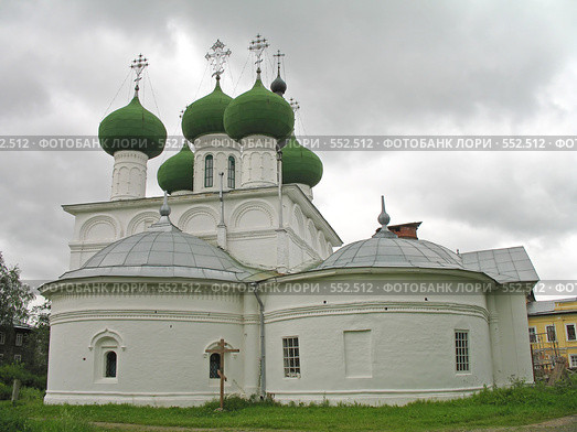 Вид на Успенский собор бывшего Горнего монастыря в Вологде. Стоковое фото, фотограф Самохвалов Артем / Фотобанк Лори