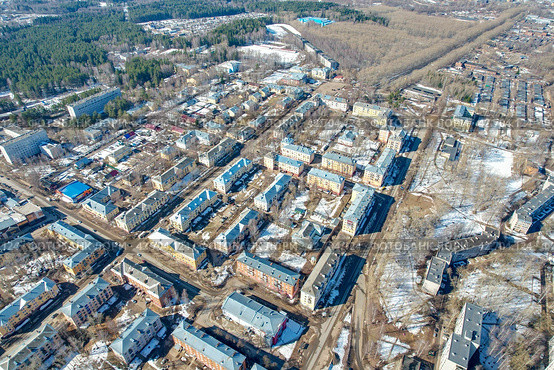 Вид с высоты на Кирово-Чепецк весной (аэросъемка 2022 года) Стоковое фото, фотограф Владислав Самошкин / Фотобанк Лори