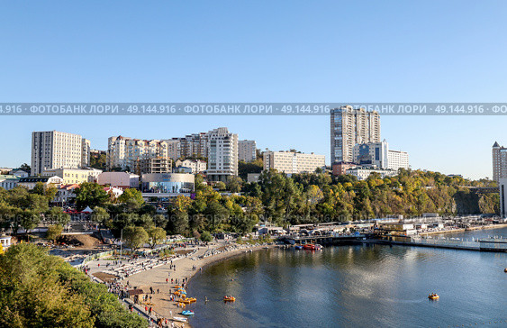 Вид сверху на Спортивную гавань города Владивостока. Стоковое фото, фотограф Римма Тельнова / Фотобанк Лори