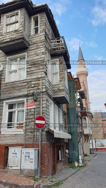 Виды города. Фатих. Стамбул. Турция (2022 год). Редакционное фото, фотограф lana1501 / Фотобанк Лори