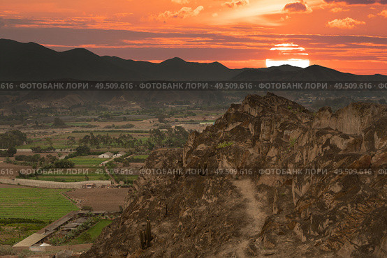 Village in the mountains of Peru. Near lima. Стоковое фото, агентство Ingram Publishing / Фотобанк Лори