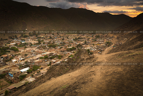 Village in the mountains of Peru. Near lima. Редакционное фото, агентство Ingram Publishing / Фотобанк Лори