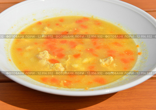 Вкусный куриный суп. Стоковое фото, фотограф Валерия Попова / Фотобанк Лори