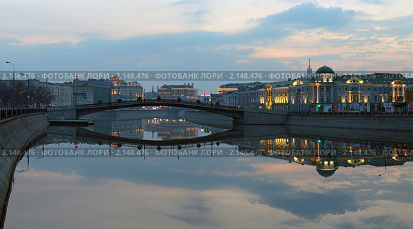 Водоотводной канал. Рассвет. Стоковое фото, фотограф Юрий Кирсанов / Фотобанк Лори