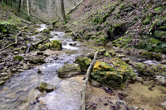Водопад на реке Мезмайка, Мезмай, Краснодарский край. Стоковое фото, фотограф Оглоблин Андрей Николаевич / Фотобанк Лори