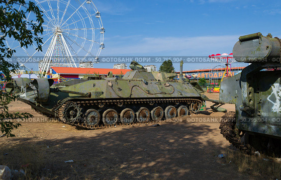 Военная инженерная разведывательная машина ИРМ для разминирования и разведки переправ через реки. Волжский, Волгоградская область, Россия. (2020 год). Редакционное фото, фотограф Андрей Цыганков / Фотобанк Лори