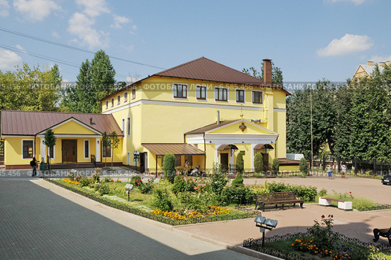 Воскресная школа Троицкого собора в Подольске Московской области (2014 год). Стоковое фото, фотограф stargal / Фотобанк Лори