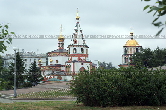 Восточная Сибирь, г. Иркутск. Собор Богоявления, улица Сухэ-Батора,1 (2010 год). Стоковое фото, фотограф Валерий Лаврушин / Фотобанк Лори