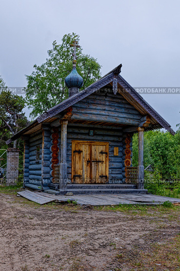 Всехсвятская часовня (часовня Всех Святых на поселковом кладбище), 2006 год. Архангельская область, Большой Соловецкий остров, поселковое кладбище. Стоковое фото, фотограф Александр Селезнев / Фотобанк Лори