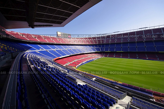 wide view of FC Barcelona (Nou Camp) soccer stadium. Стоковое фото, агентство Ingram Publishing / Фотобанк Лори