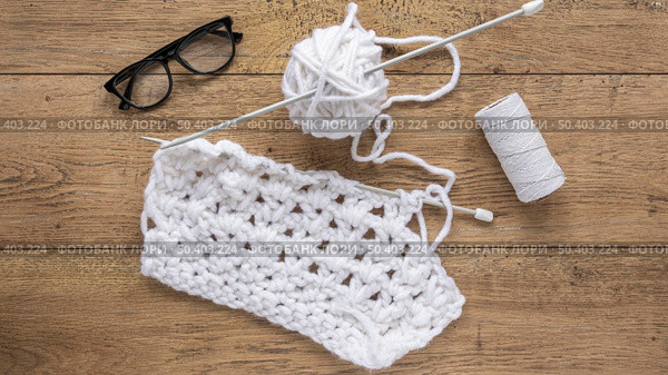 wool knitting needles 5. Стоковое фото, агентство Ingram Publishing / Фотобанк Лори