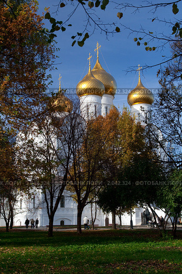 Ярославль. Успенский Кафедральный Собор (2010 год). Стоковое фото, фотограф Алексей Лобанов / Фотобанк Лори