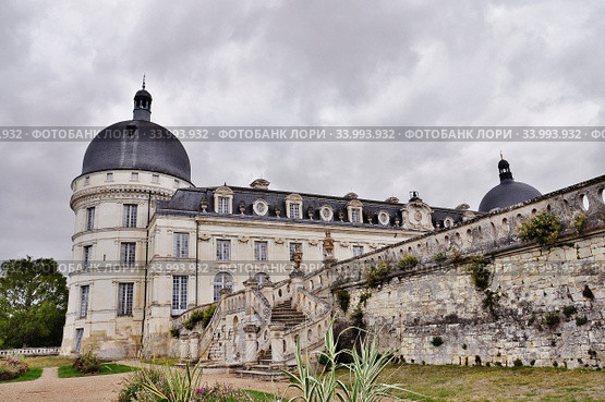Замок Валансе (Château de Valençay) Долина реки Луары. Франция. (2019год) Редакционное фото, фотограф Вера Смолянинова / Фотобанк Лори