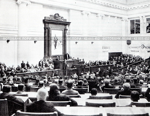 Заседание Государственной думы Российской империи VI созыва (15.11.1912 – 6.10.1917) в Таврическом Дворце. Санкт-Петербург, 1915 год. Редакционное фото, фотограф Сергей Елизарьев / Фотобанк Лори