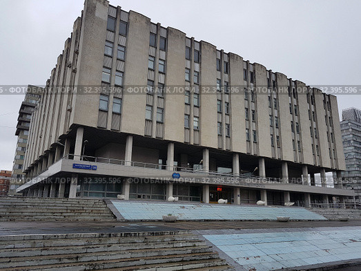 Здание института океанологии имени П. П. Ширшова академии РАН (2019 год). Редакционное фото, фотограф Максим Гулячик / Фотобанк Лори