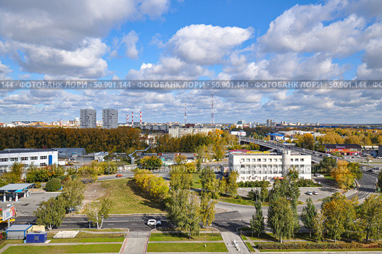 Здания на улице Пермякова. Город Тюмень (2018 год). Стоковое фото, фотограф Александр Тараканов / Фотобанк Лори