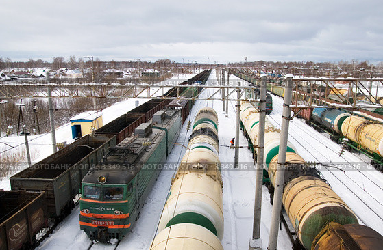 Железнодорожная станция Бабаево (2012 год). Редакционное фото, фотограф Румянцева Наталия / Фотобанк Лори