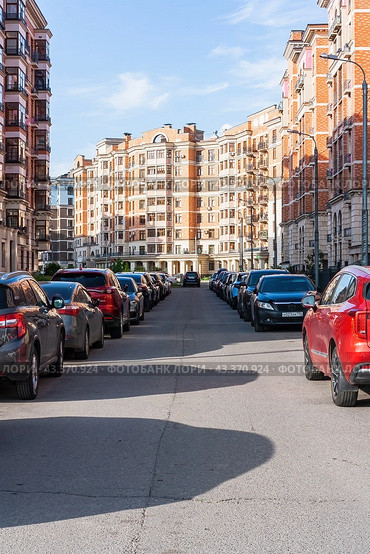 Жилой комплекс "Опалиха О3". Фасады жилых многоэтажных домов на улице Пришвина в Красногорске (2024 год). Редакционное фото, фотограф Константин Григорьев / Фотобанк Лори