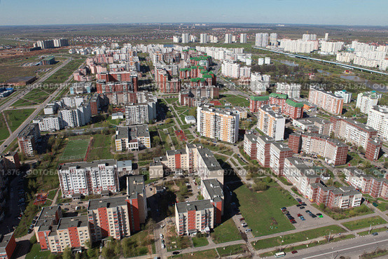Жилые дома на Чечерском проезде, улицах Горчакова и Южнобутовской. Город Москва, район Южное Бутово. Съёмка с воздуха. (2013 год). Редакционное фото, фотограф Михеев Алексей / Фотобанк Лори