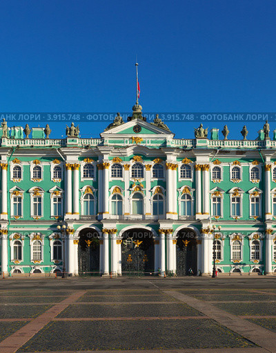 Зимний дворец в Санкт-Петербурге, Россия (2012 год). Редакционное фото, фотограф Яков Филимонов / Фотобанк Лори